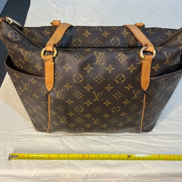 Louis Vuitton Monogram Totally Tote - Picture 1 of 13